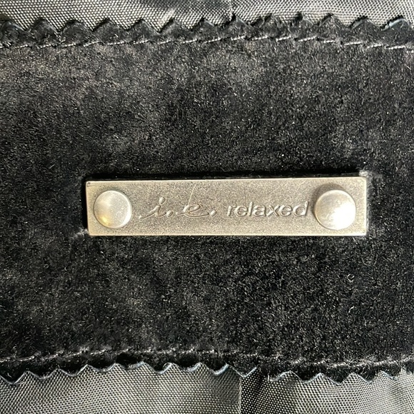 I.E. Relaxed brand black suede leather jacket. Two pockets. Front zip. Large‎ - Picture 11 of 13